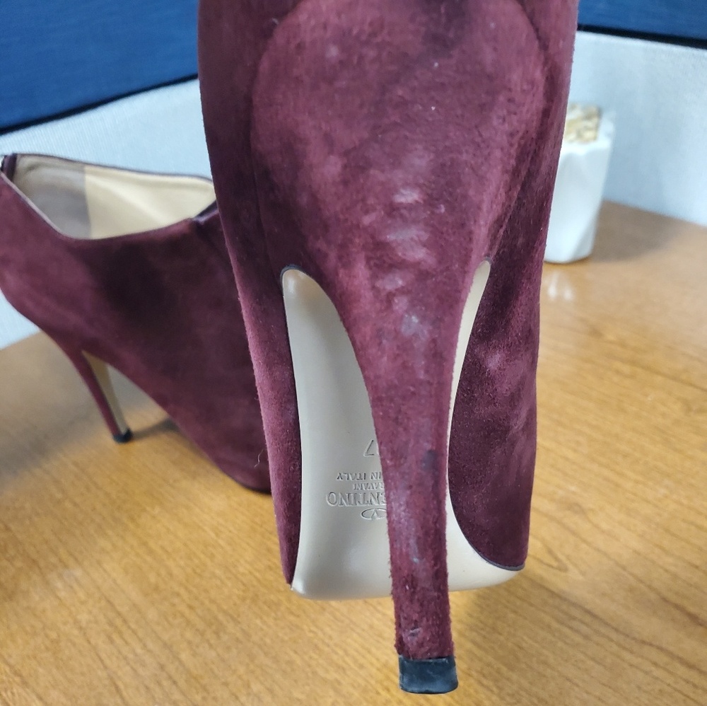 Valentino Crimson Suede Ruffle Booties Size37/US 7 - Picture 5 of 8